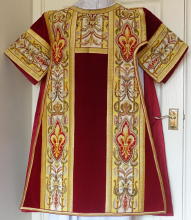 Red Roman High Mass Set of Vestments 8612